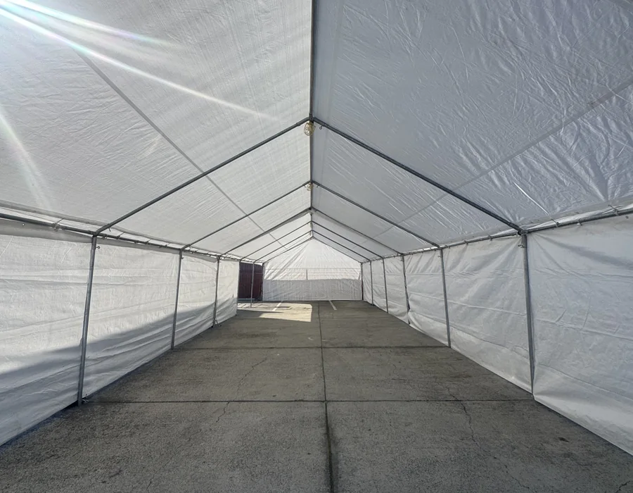 Carpa regular amplia para renta